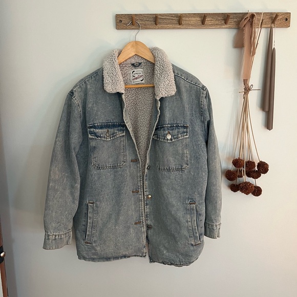Sherpa Lined Denim Jacket - Picture 1 of 4
